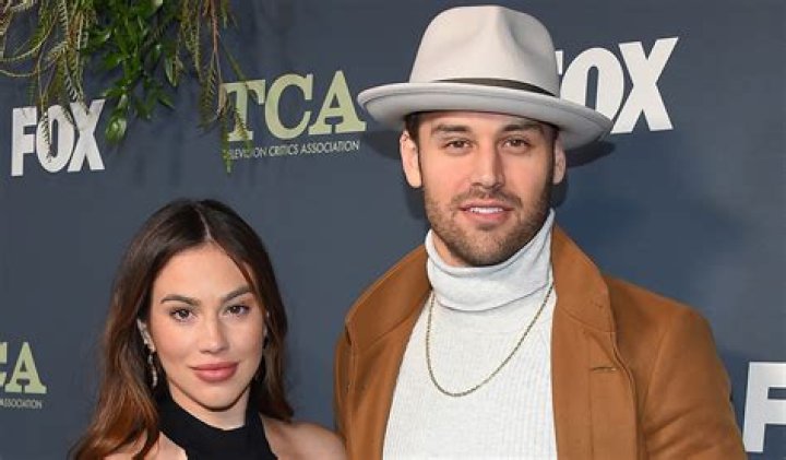9-1-1's Ryan Guzman's Hottest Girlfriend, Possible Wife-To-Be Revealed! Facts & Details