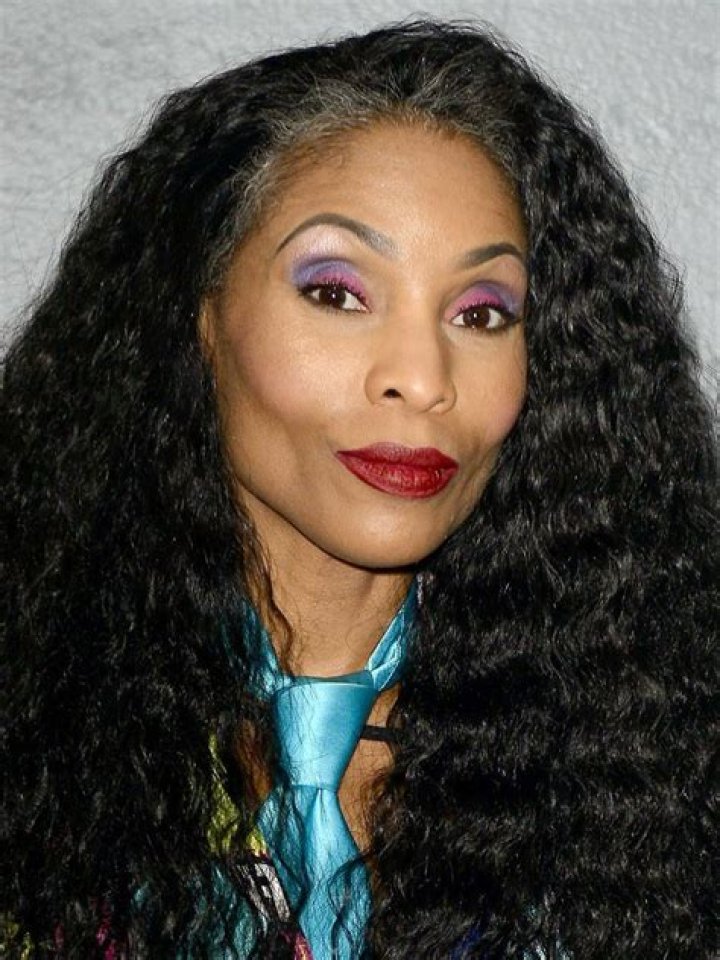 Adina Howard ·