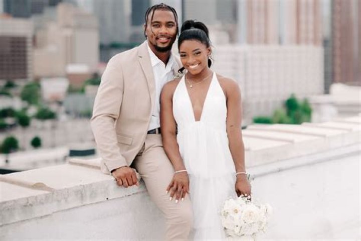 Age, Engaged, Married, Height, Wedding