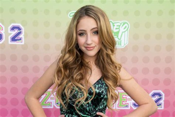 Ava Kolker Set To Release A New Single Ahead Of Me