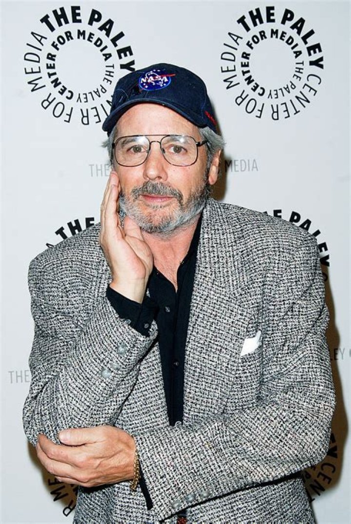 Billy Hinsche Net Worth, Age, Height, Bio, Birthday, Wiki!