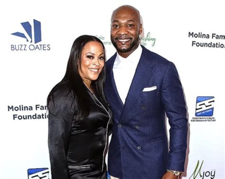 Exploring Pastor Keion's Age And Impact