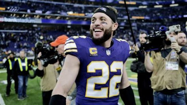 Harrison Smith ·