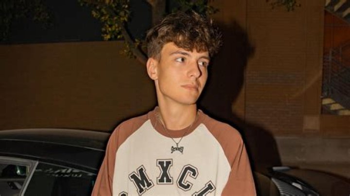 How Old Is Clix? Biography of Cody Conrod, Net Worth & More