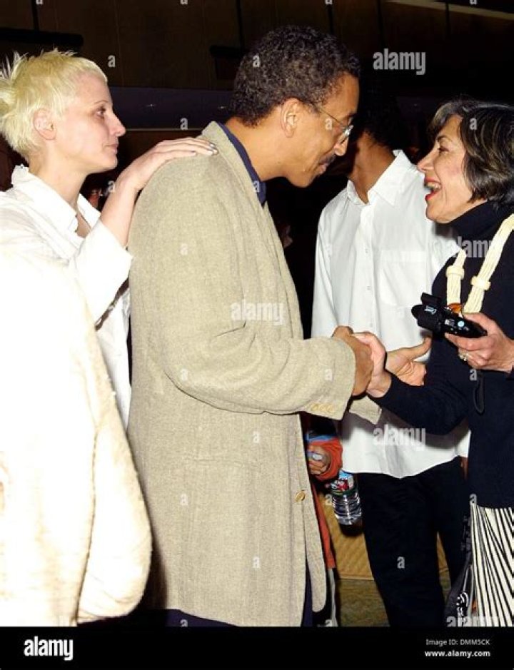 Is Point Break Actress Lori Petty Married To A Husband? Spouse Or Partner Today