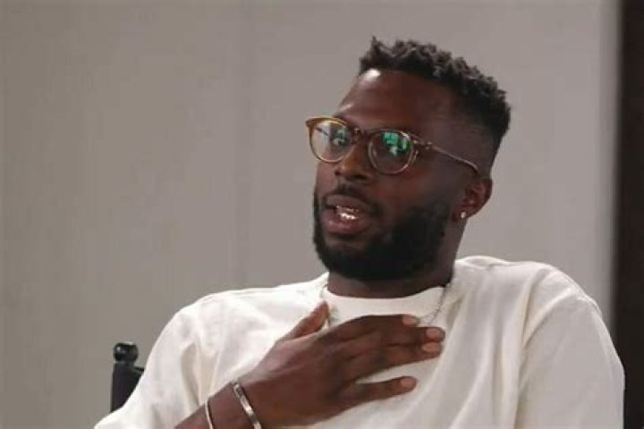 Is TDE Artist Isaiah Rashad Gay In Real Life? Video Of Him With Another Man Viral On Reddit