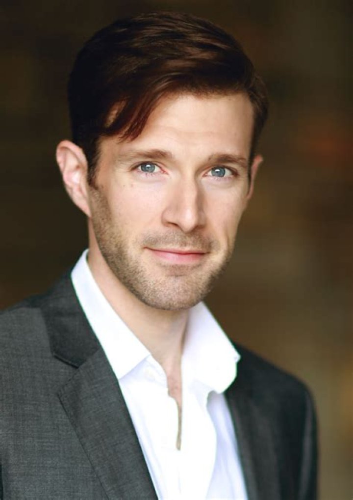 Jacob Fishel Biography | ZingBlog