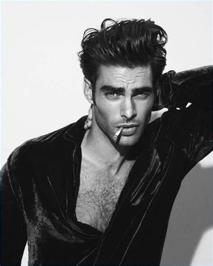 Jon Kortajarena ·