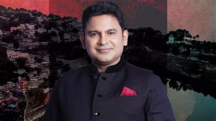 Manoj Muntashir ·
