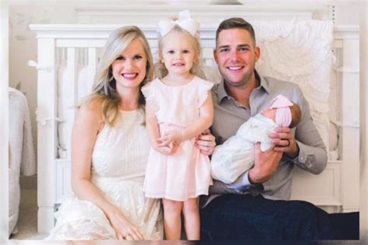 Meet Both Of Cody Jones Daughters Landry Jones And Lucy Jones