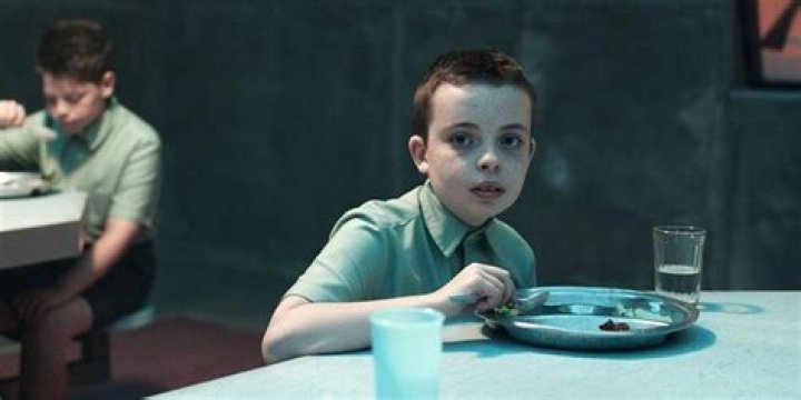 Meet Lewin Lloyd, the Actor Who Plays Roger in 'His Dark Materials' |