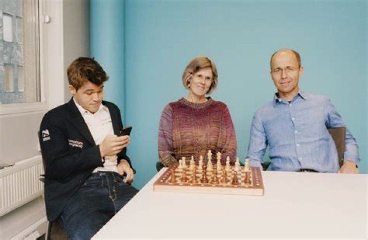 Meet Sigrun Oen,mother of Magnus Carlsen