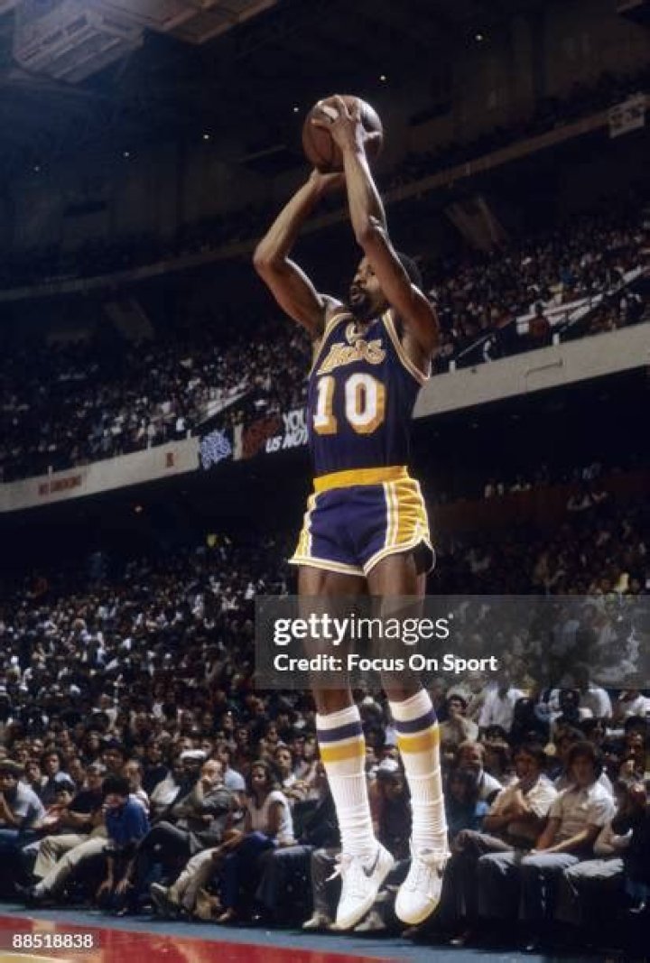 Norm Nixon ·