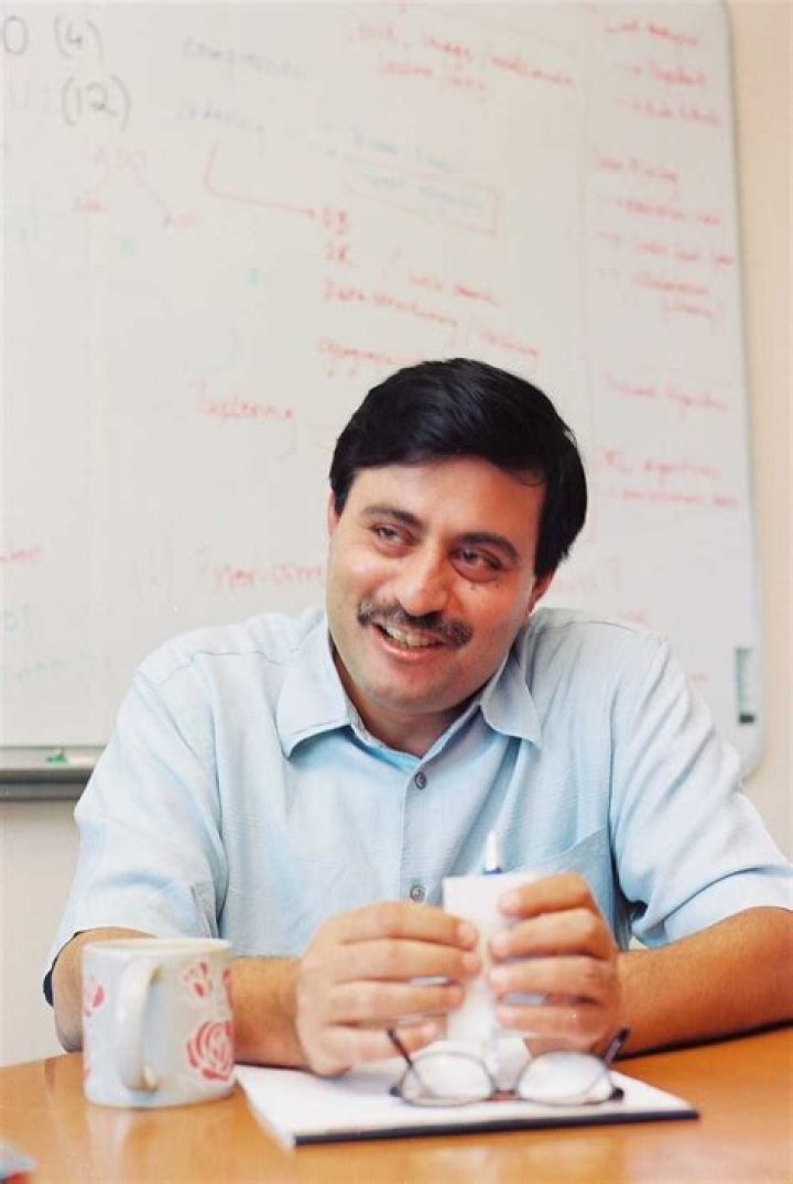 Rajeev Motwani - BlogPaper