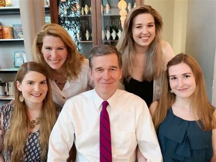 Richard Cooper Biography, Age, Height, Wife, Net Worth, Family