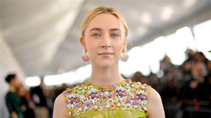 Saoirse Ronan - Bio, Age, Wiki, Facts and Family