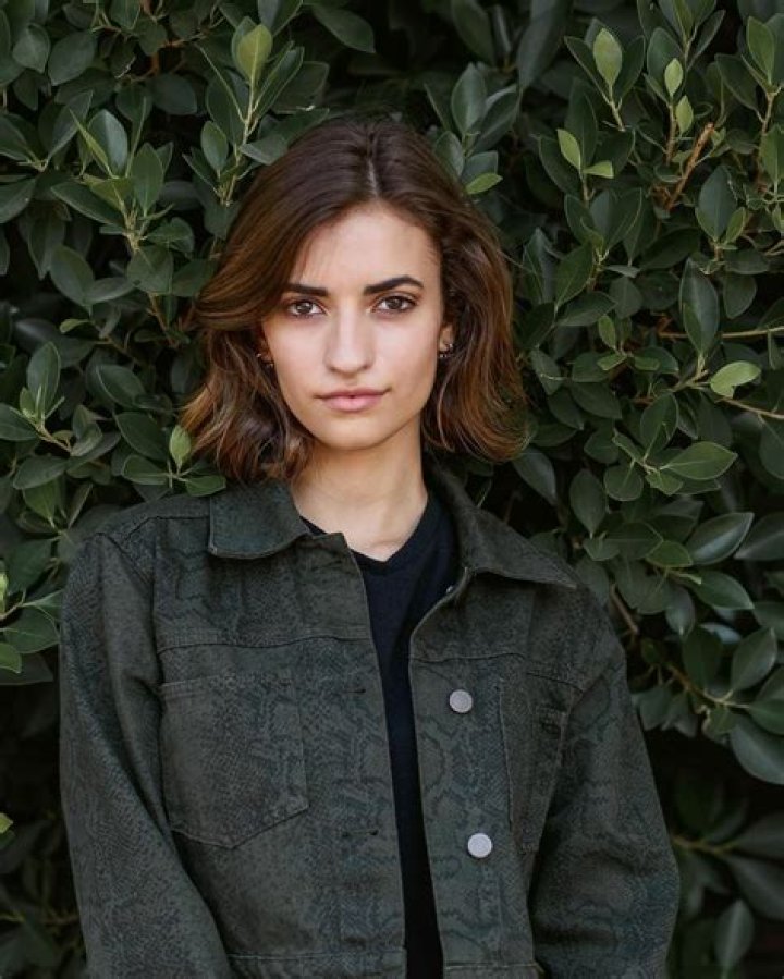 Soni Nicole Bringas (aka Ramona Gibbler on Fuller House) Wiki Biography