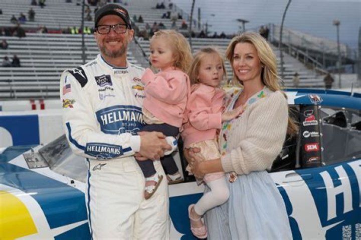 Uncover The Life And Success Of Taylor Nicole Earnhardt
