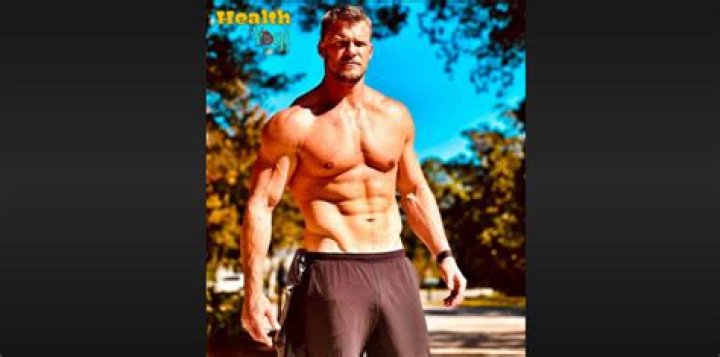 Unveiling Alan Ritchson's Physical Attributes: Height And Weight Revealed