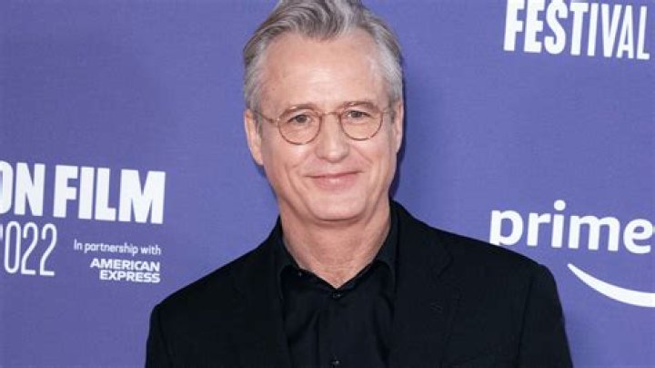 Unveiling Linus Roache's Net Worth: Discoveries And Insights