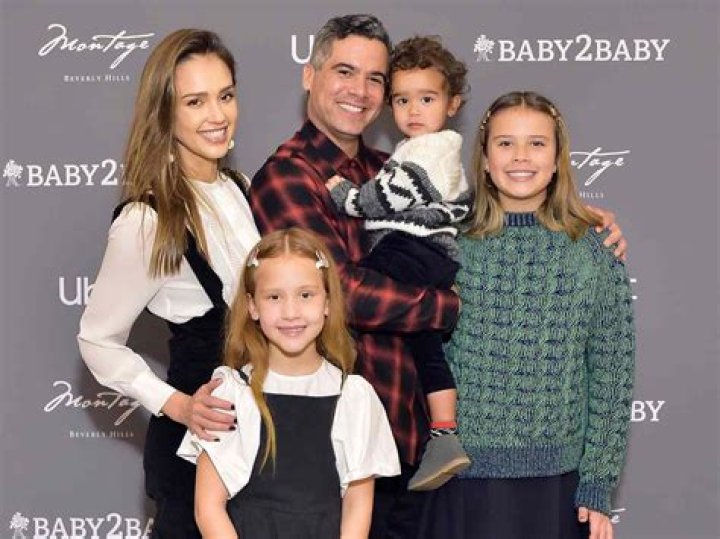 Who Is He? Hijos Net Worth And Family ·